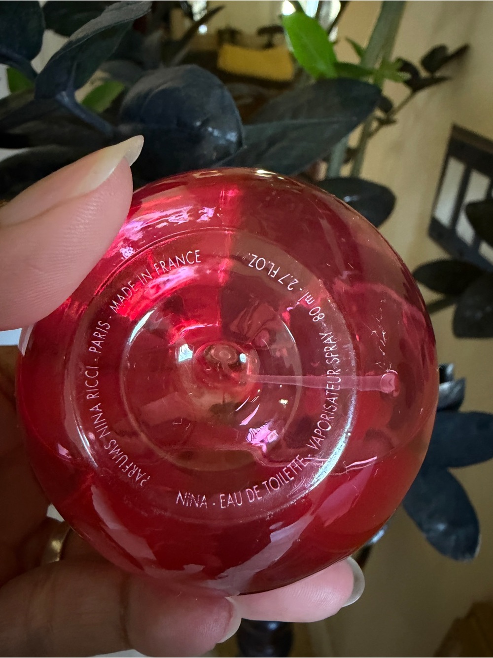 Nina Ricci Red Apple-Shaped Fragrance Bottle with Silver Leaf - Picture 4 of 7